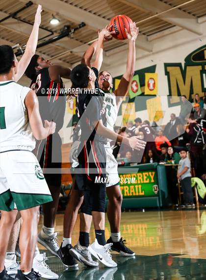 Thumbnail 1 in Foothill @ Monterey Trail photogallery.