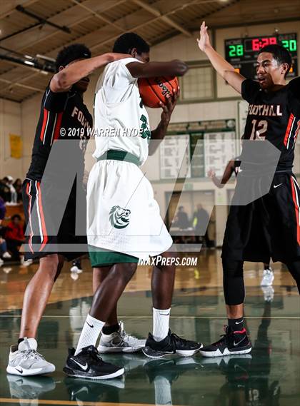 Thumbnail 3 in Foothill @ Monterey Trail photogallery.