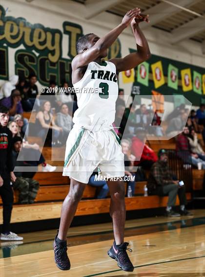 Thumbnail 1 in Foothill @ Monterey Trail photogallery.