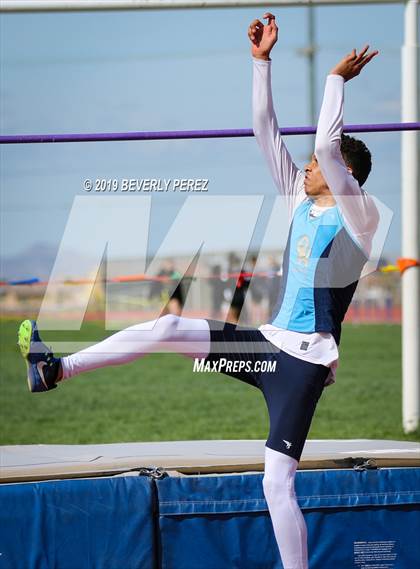 Thumbnail 1 in Highland @ Quartz Hill (High Jump and Hurdles) photogallery.