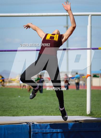 Thumbnail 1 in Highland @ Quartz Hill (High Jump and Hurdles) photogallery.