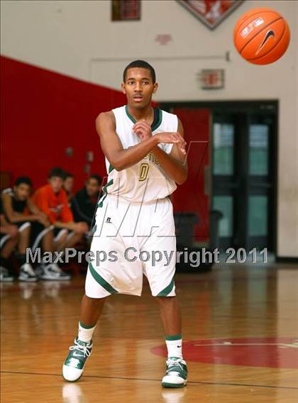 Thumbnail 3 in Beverly Hills vs. Narbonne (Sea Hawk Classic) photogallery.