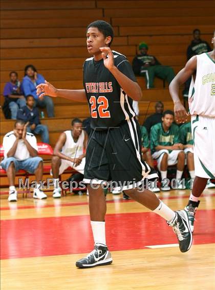Thumbnail 2 in Beverly Hills vs. Narbonne (Sea Hawk Classic) photogallery.
