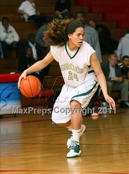 Thumbnail 2 in Beverly Hills vs. Narbonne (Sea Hawk Classic) photogallery.