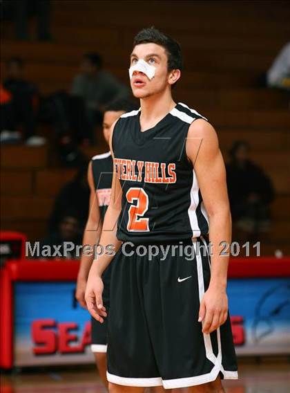 Thumbnail 1 in Beverly Hills vs. Narbonne (Sea Hawk Classic) photogallery.