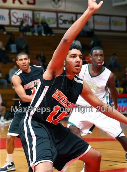 Thumbnail 3 in Beverly Hills vs. Narbonne (Sea Hawk Classic) photogallery.