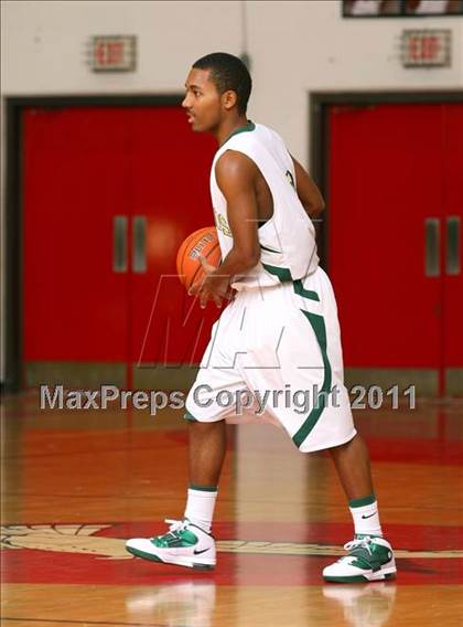 Thumbnail 1 in Beverly Hills vs. Narbonne (Sea Hawk Classic) photogallery.