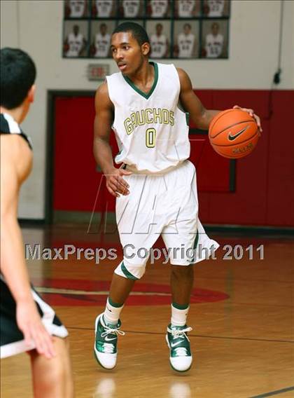 Thumbnail 3 in Beverly Hills vs. Narbonne (Sea Hawk Classic) photogallery.