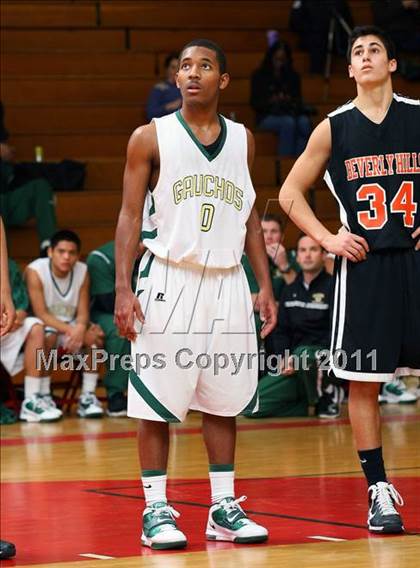 Thumbnail 3 in Beverly Hills vs. Narbonne (Sea Hawk Classic) photogallery.