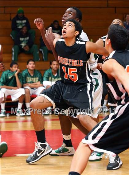 Thumbnail 1 in Beverly Hills vs. Narbonne (Sea Hawk Classic) photogallery.