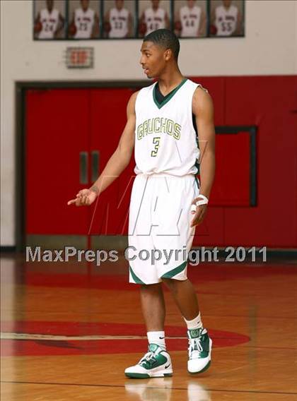 Thumbnail 3 in Beverly Hills vs. Narbonne (Sea Hawk Classic) photogallery.