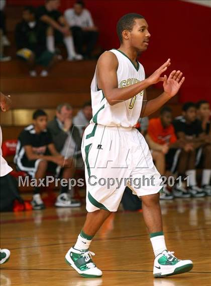 Thumbnail 2 in Beverly Hills vs. Narbonne (Sea Hawk Classic) photogallery.