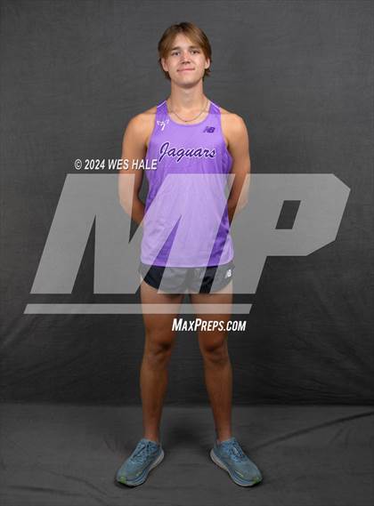 Thumbnail 2 in DeSoto Central (Team and Individual) photogallery.