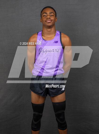 Thumbnail 1 in DeSoto Central (Team and Individual) photogallery.