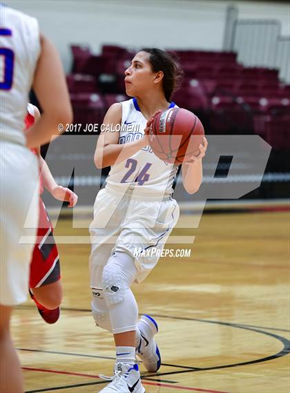 Thumbnail 3 in Lee vs Edinburg (NEISD Invitational) photogallery.