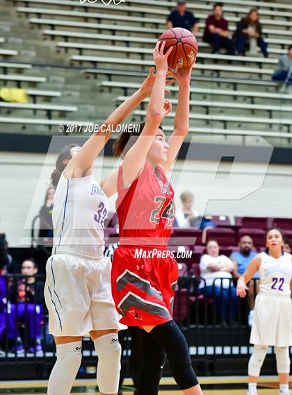 Thumbnail 2 in Lee vs Edinburg (NEISD Invitational) photogallery.