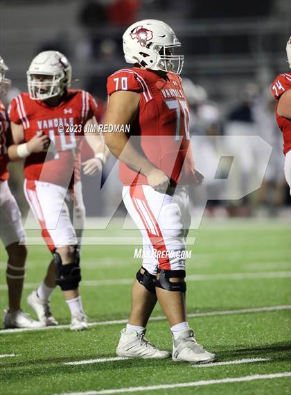 Thumbnail 3 in Aubrey vs. Van (UIL 4A Area Playoff) photogallery.