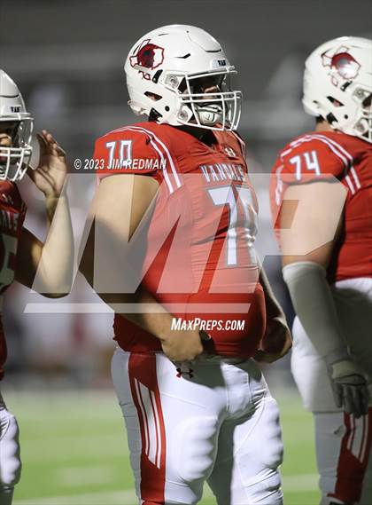 Thumbnail 3 in Aubrey vs. Van (UIL 4A Area Playoff) photogallery.