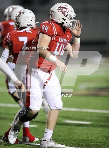 Thumbnail 2 in Aubrey vs. Van (UIL 4A Area Playoff) photogallery.