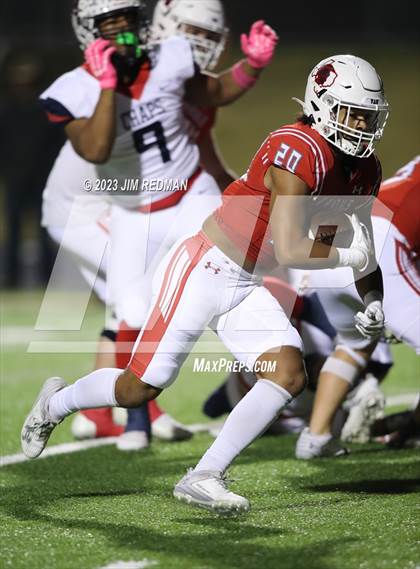 Thumbnail 3 in Aubrey vs. Van (UIL 4A Area Playoff) photogallery.