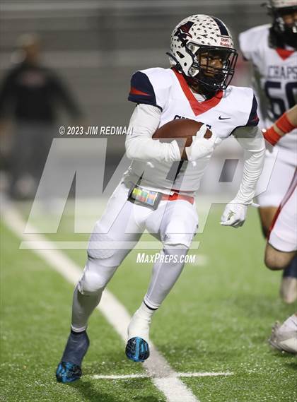 Thumbnail 3 in Aubrey vs. Van (UIL 4A Area Playoff) photogallery.