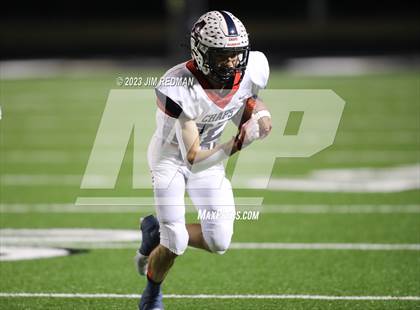 Thumbnail 2 in Aubrey vs. Van (UIL 4A Area Playoff) photogallery.
