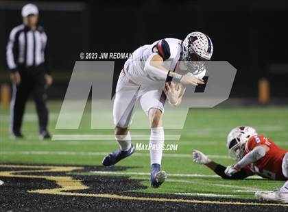 Thumbnail 2 in Aubrey vs. Van (UIL 4A Area Playoff) photogallery.