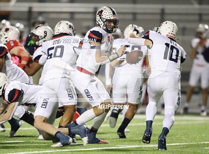 Thumbnail 1 in Aubrey vs. Van (UIL 4A Area Playoff) photogallery.