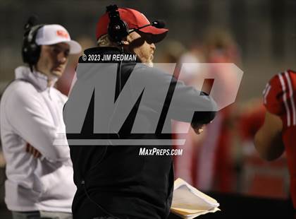 Thumbnail 3 in Aubrey vs. Van (UIL 4A Area Playoff) photogallery.