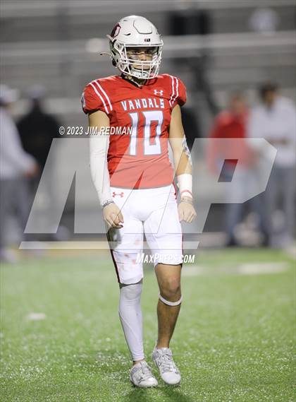 Thumbnail 3 in Aubrey vs. Van (UIL 4A Area Playoff) photogallery.