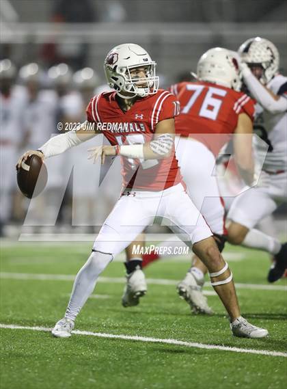 Thumbnail 1 in Aubrey vs. Van (UIL 4A Area Playoff) photogallery.