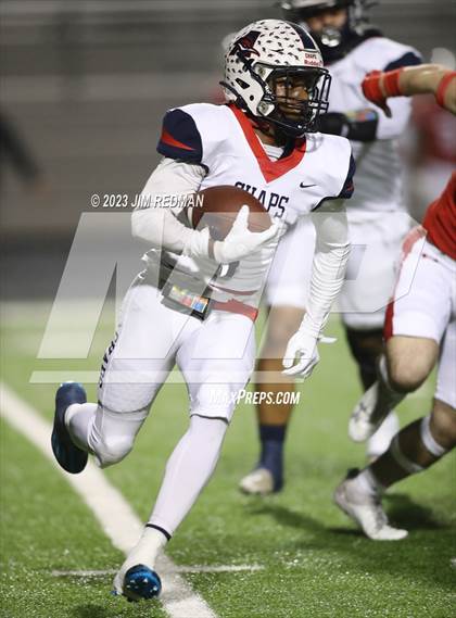 Thumbnail 1 in Aubrey vs. Van (UIL 4A Area Playoff) photogallery.