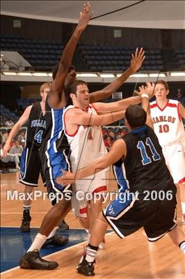 Thumbnail 2 in Villa Park vs Mission Viejo (Nike Extravaganza) photogallery.