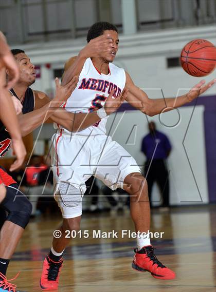 Thumbnail 2 in Medford Tech vs. Hun (Cherry Hill West Play-By-Play Classic) photogallery.