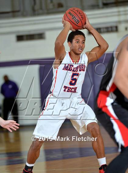 Thumbnail 1 in Medford Tech vs. Hun (Cherry Hill West Play-By-Play Classic) photogallery.