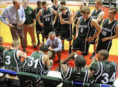 Thumbnail 2 in San Joaquin Memorial vs. Garces (CIF CS D4 Final) photogallery.