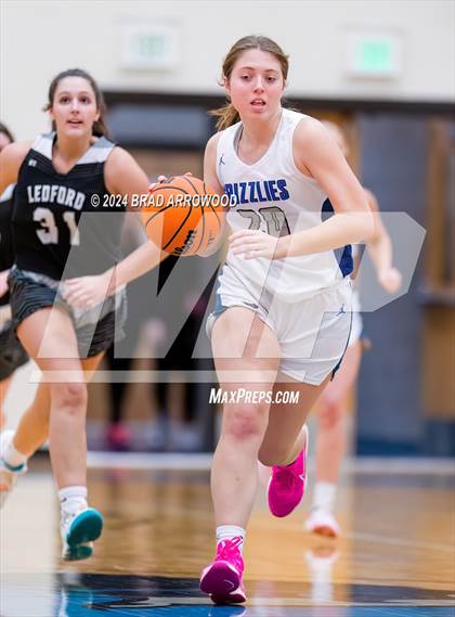 Thumbnail 3 in Ledford @ Oak Grove photogallery.