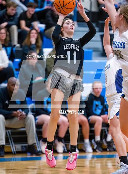 Thumbnail 2 in Ledford @ Oak Grove photogallery.