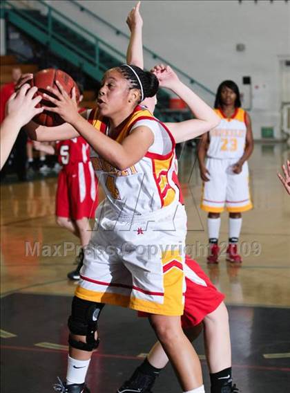 Thumbnail 3 in Palos Verdes vs. Berkeley (West Coast Jamboree) photogallery.
