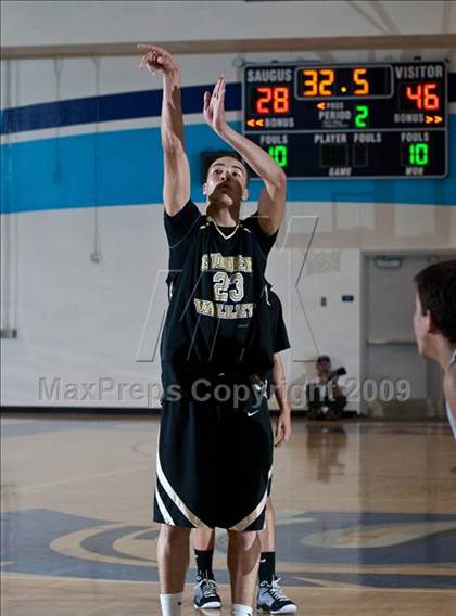 Thumbnail 1 in Golden Valley @ Saugus photogallery.