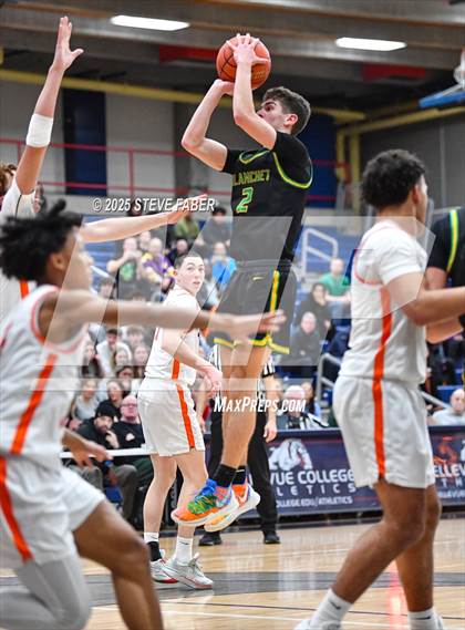 Thumbnail 3 in Bishop Blanchet @ Eastside Catholic photogallery.