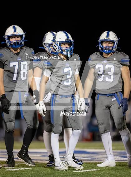 Thumbnail 1 in Mica Mountain @ Snowflake (AIA 4A Quarterfinal) photogallery.