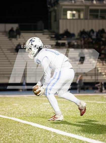 Thumbnail 3 in Mica Mountain @ Snowflake (AIA 4A Quarterfinal) photogallery.