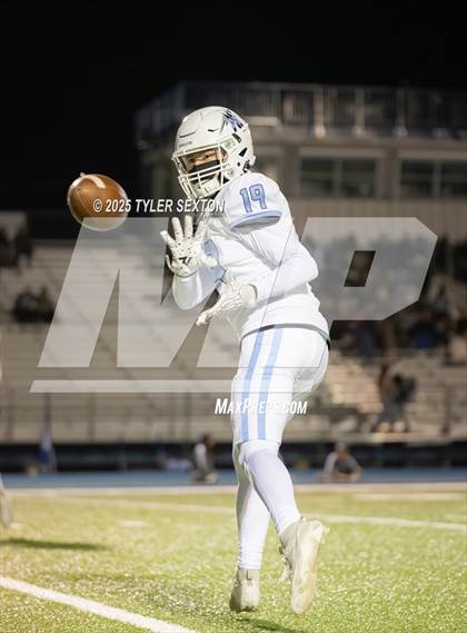 Thumbnail 1 in Mica Mountain @ Snowflake (AIA 4A Quarterfinal) photogallery.