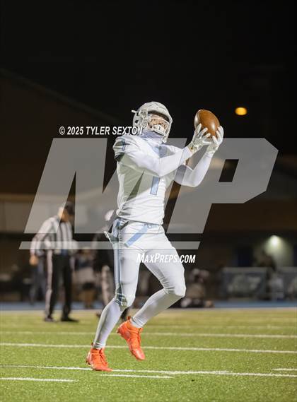 Thumbnail 2 in Mica Mountain @ Snowflake (AIA 4A Quarterfinal) photogallery.