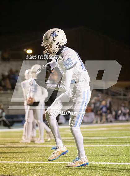 Thumbnail 1 in Mica Mountain @ Snowflake (AIA 4A Quarterfinal) photogallery.