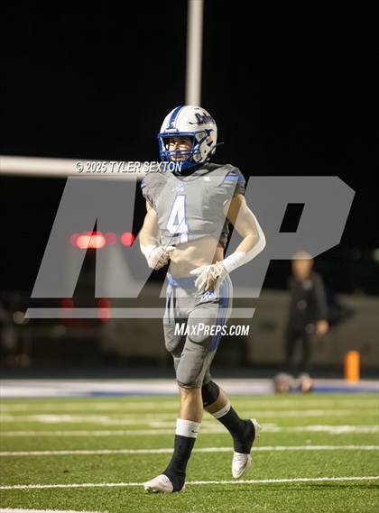 Thumbnail 1 in Mica Mountain @ Snowflake (AIA 4A Quarterfinal) photogallery.