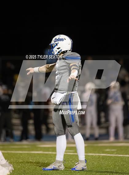 Thumbnail 3 in Mica Mountain @ Snowflake (AIA 4A Quarterfinal) photogallery.