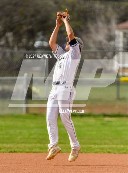 Thumbnail 1 in Warren @ O'Connor (JV) photogallery.