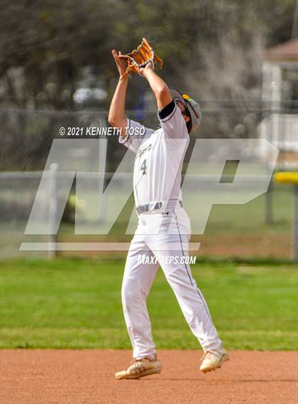 Thumbnail 3 in Warren @ O'Connor (JV) photogallery.
